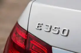 Mercedes E350 logo